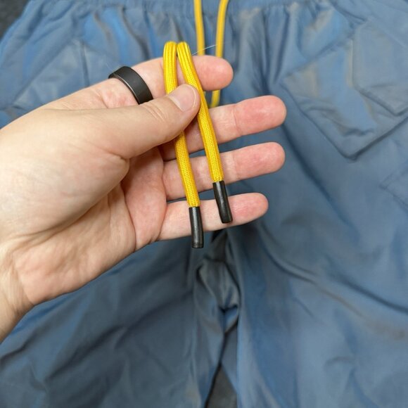 Nova Men Stormy Iridescent Cargo Shorts - Size XXL - Great Condition - Picture 3 of 6